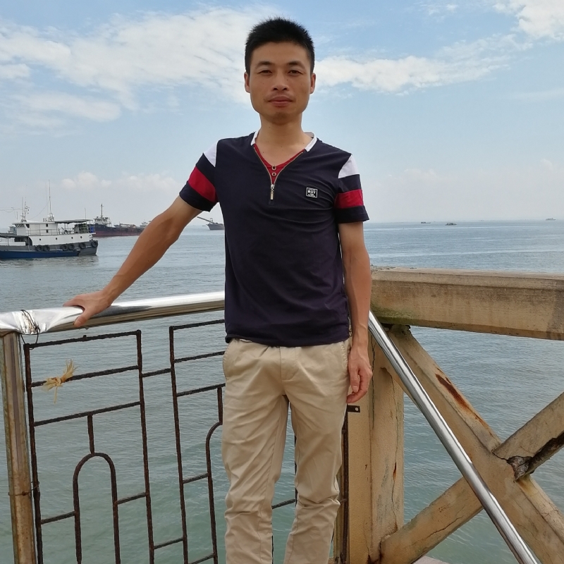 一个人的等待的第一张照片--华安相亲网
