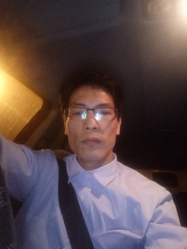 爱也要以诚相待的第三张照片--华安相亲网