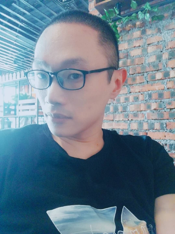 恒星的恒心的第一张照片--华安相亲网