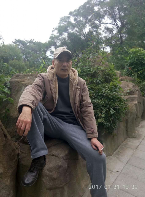 热腾腾的第一张照片--华安相亲网