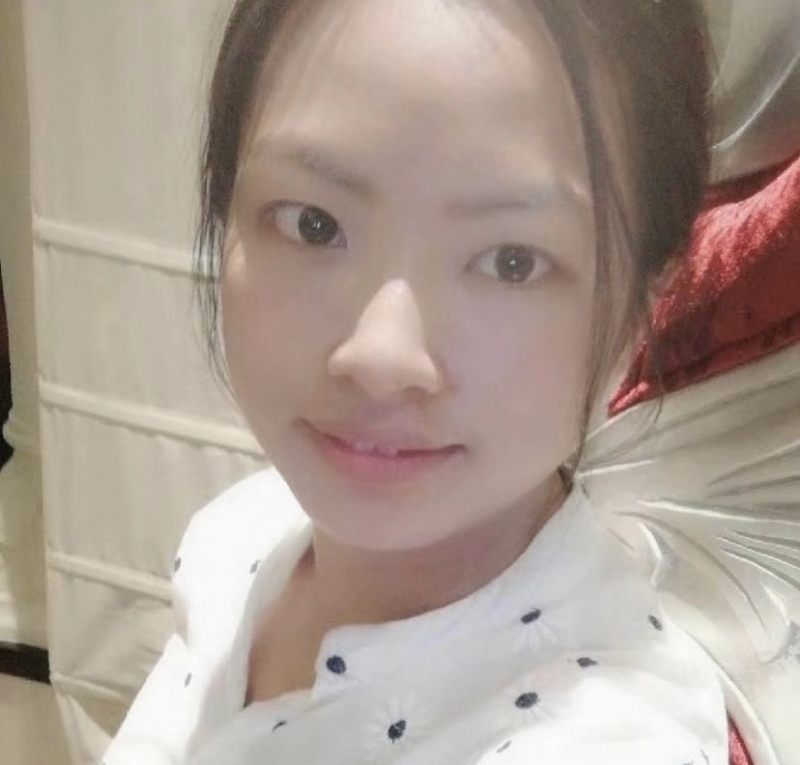 守候幸福的第一张照片--华安相亲网