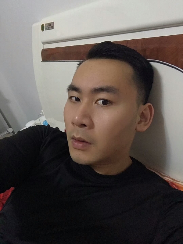领悟的第一张照片--华安相亲网