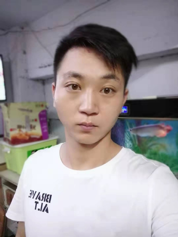 七秒记忆的第一张照片--华安相亲网