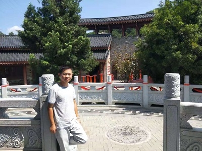 方向的第一张照片--华安相亲网