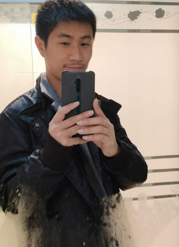 白色的风的第一张照片--华安相亲网