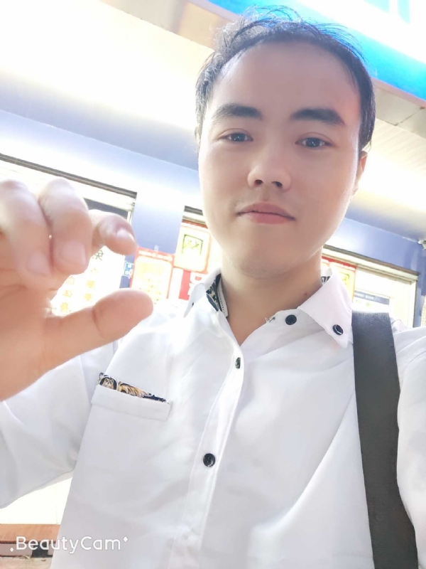 开心就好的第一张照片--华安相亲网
