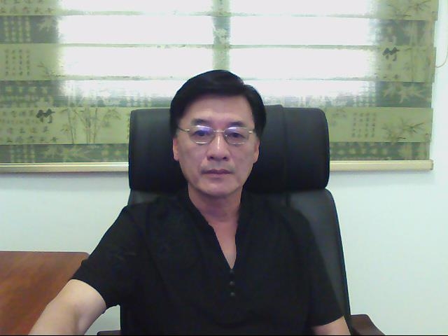 凡人老黄的第一张照片--华安相亲网