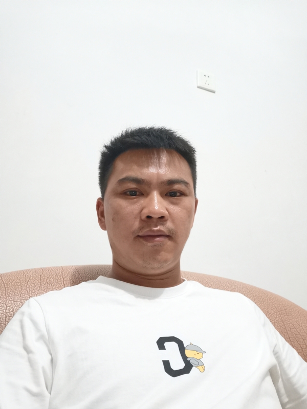 冰封的第一张照片--华安相亲网