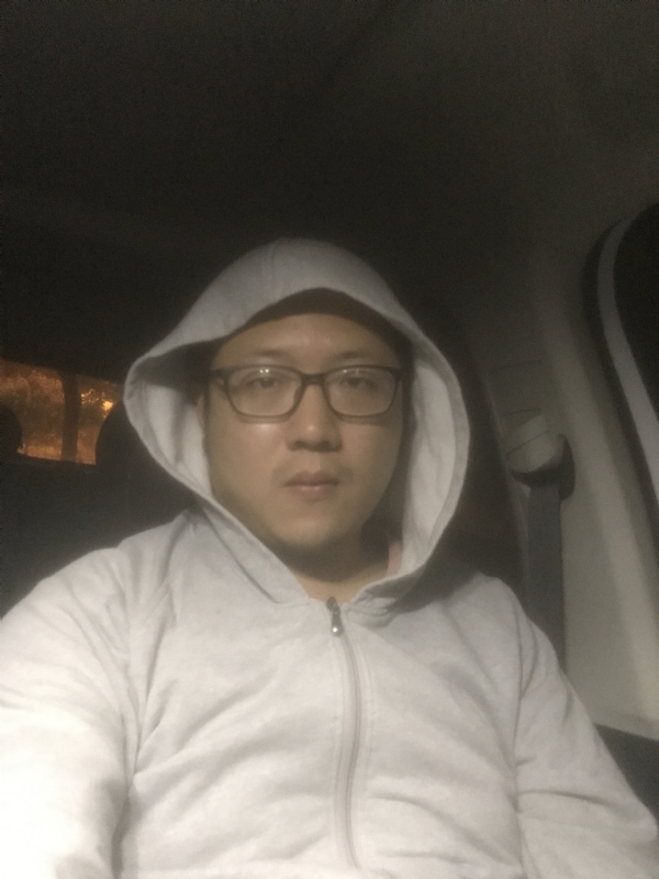 值得与否的第一张照片--华安相亲网