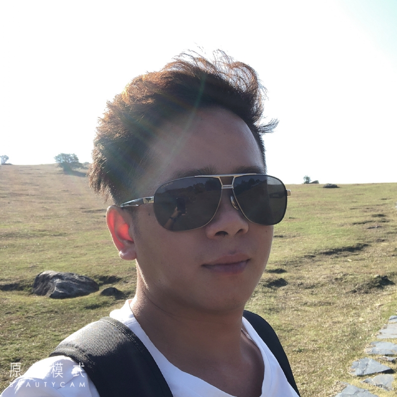 六个字的距离的第一张照片--华安相亲网