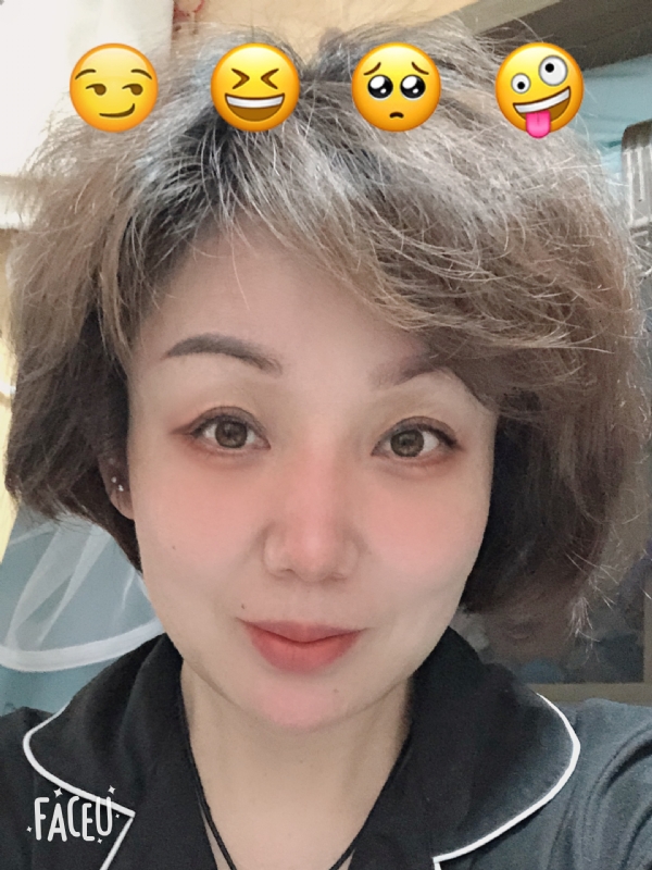 飘拂的第一张照片--华安相亲网