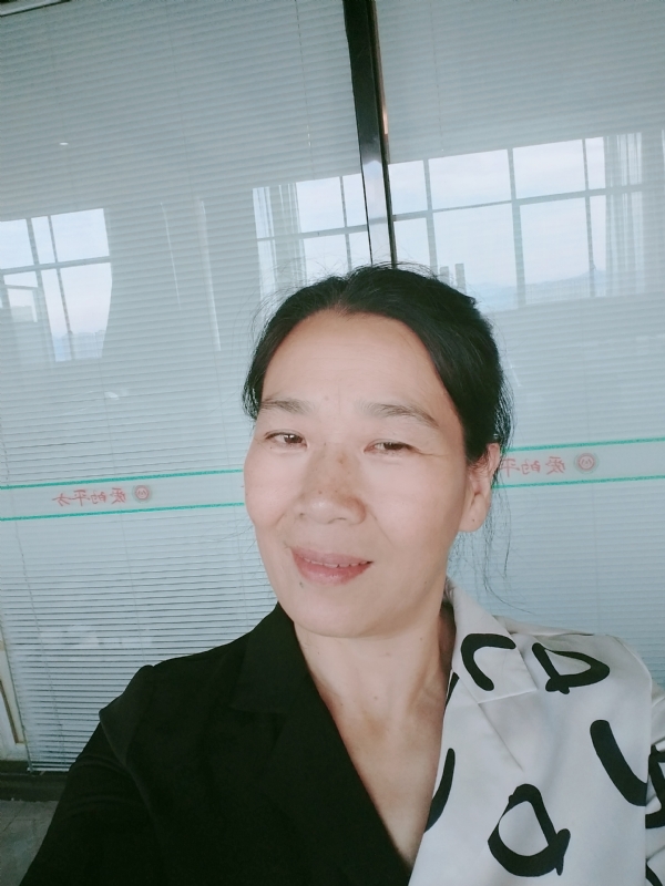 易莲的第一张照片--华安相亲网