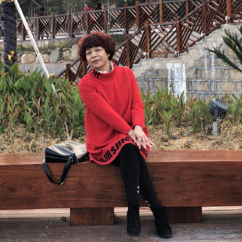 诗琴画意的第一张照片--华安相亲网