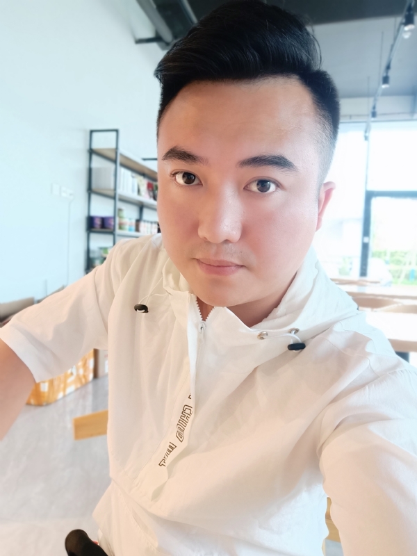 王先生的第一张照片--华安相亲网