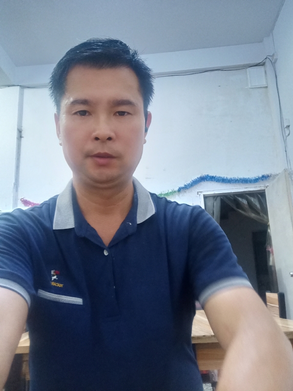 我是自强不息的第一张照片--华安相亲网
