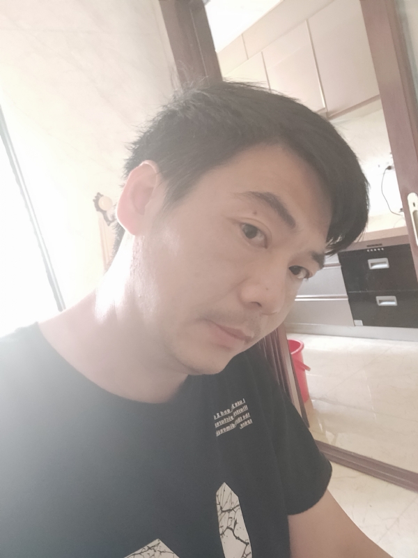 漫步的第一张照片--华安相亲网