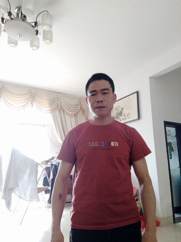 再回首的第二张照片--华安相亲网