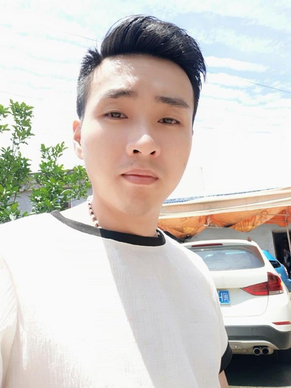人间烟火的第一张照片--华安相亲网