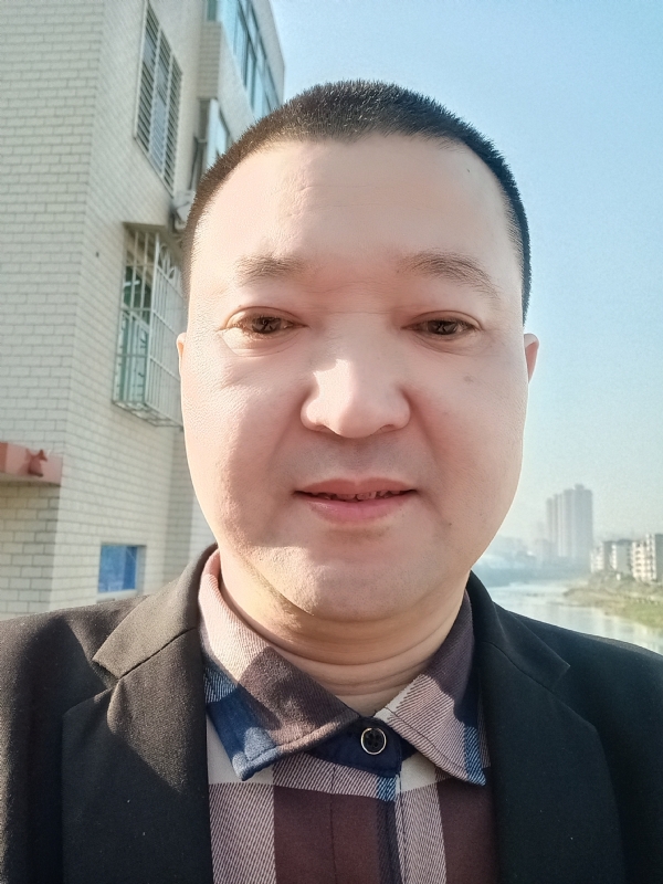 曾经受伤的心灵的第二张照片--华安相亲网
