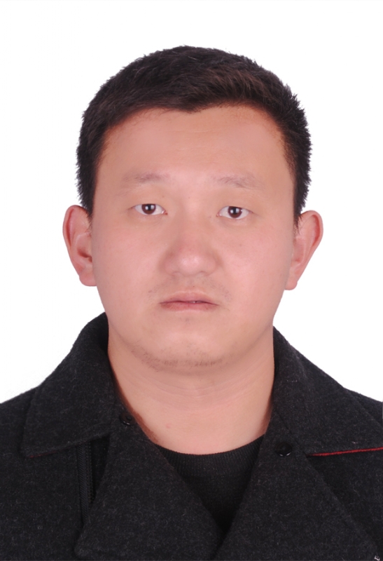 吴痕的第一张照片--华安相亲网