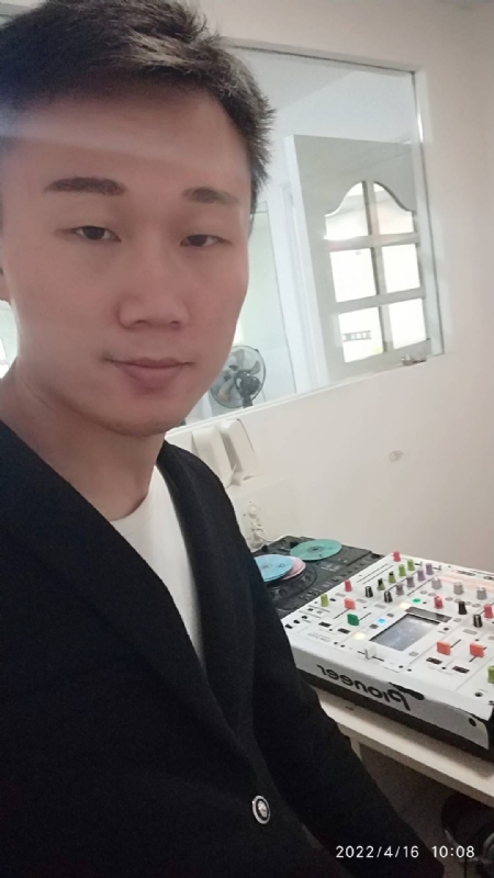 林锋的第一张照片--华安相亲网