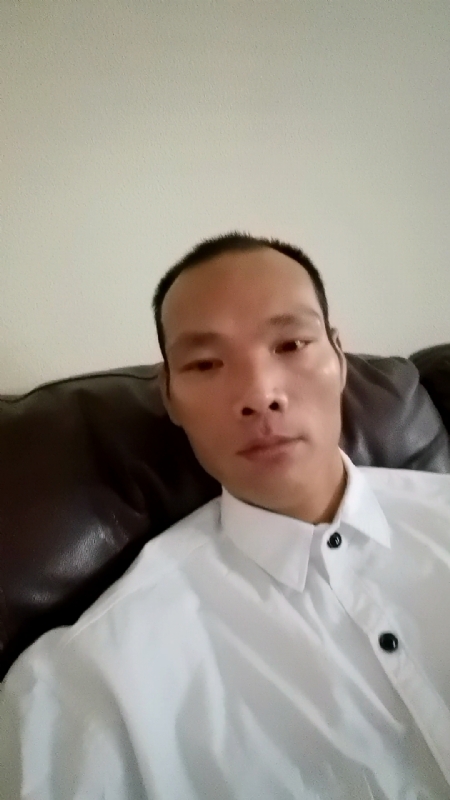 只影向谁去的第四张照片--华安相亲网