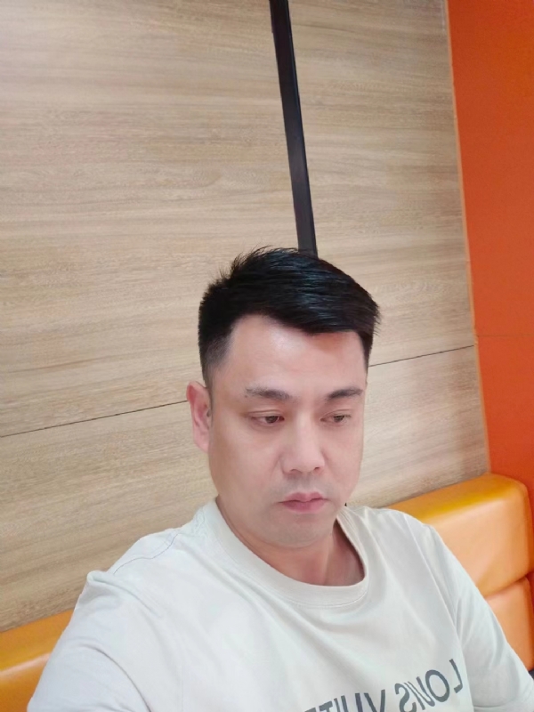 不知道的第三张照片--华安相亲网
