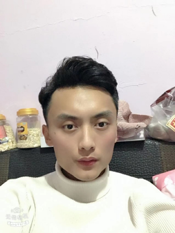 独孤一人的第一张照片--华安相亲网