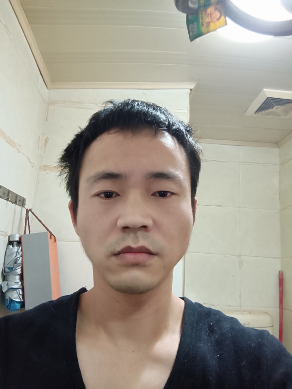 守望天空的第一张照片--华安相亲网