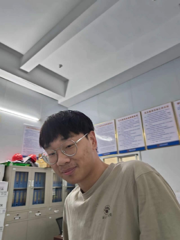 牛子弟的第一张照片--华安相亲网