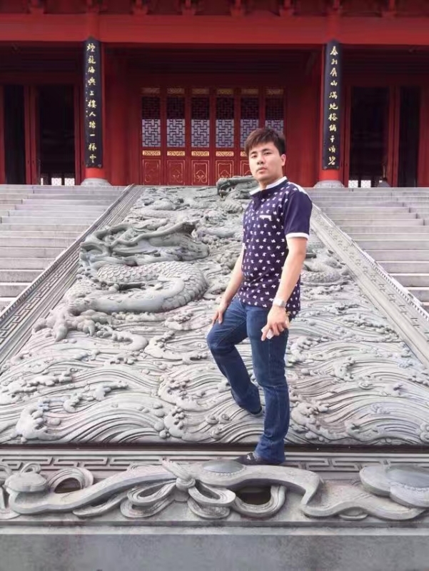 御龙氏的第一张照片--华安相亲网