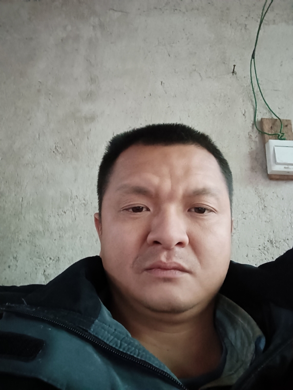 兰成龙的第二张照片--华安相亲网