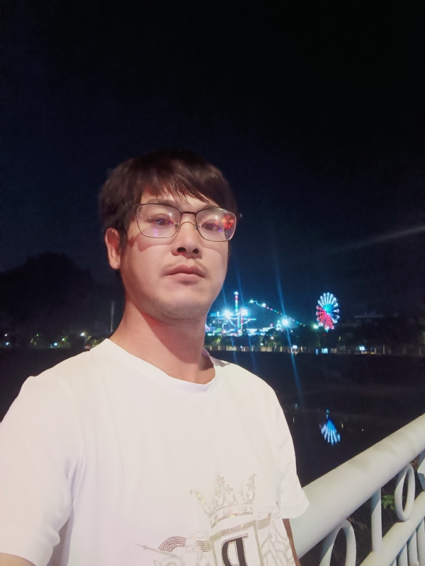 任豐的第一张照片--华安相亲网